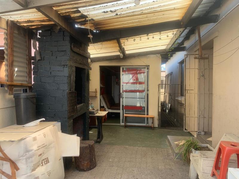 5 Bedroom Property for Sale in Devon Park Village Western Cape